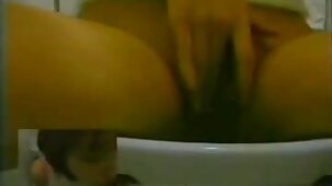 சுருள் பொன்னிற உள்ளாகி இந்தி செக்ஸ் வீடியோ அச்சுறுத்தல் கடினமான செக்ஸ் அவரது வகுப்பு