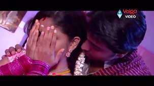 சிறிய மார்பகங்கள் பெண் கொடுக்கிறது இந்தி செக்ஸ் வீடியோ ஒரு தனியா அவரது கணவர்