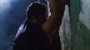 Stepsister seduces இளம் மனிதன் செக்ஸ் இந்தி செக்ஸி வீடியோ வேண்டும் அவளை