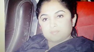 போனிடெயில் கொண்ட கர்ப்பிணிப் பெண் இந்தி செக்ஸ் வீடியோ தனது கணவருக்கு அமெச்சூர் வாய்வழி செய்ய தயங்குவதில்லை