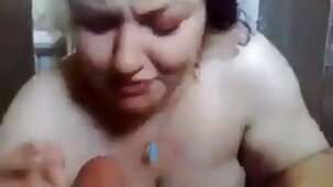 சிவப்பு புண்டை கொண்ட பெண் தனது இந்தி செக்ஸ் வீடியோ நண்பர் மேல் செக்ஸ்